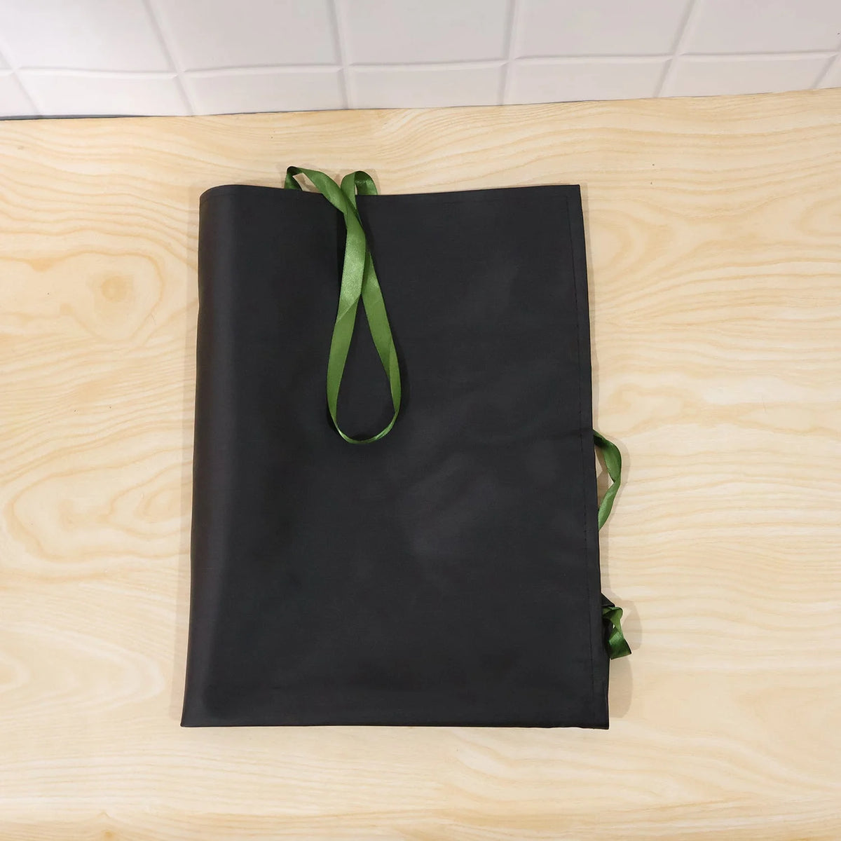 Adjustable chef apron for cooking and baking - photo 9